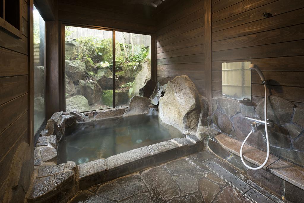 Hotel Yunohira Kamiyanagiya à Yufu Extérieur photo