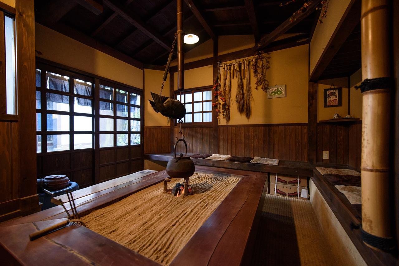 Hotel Yunohira Kamiyanagiya à Yufu Extérieur photo